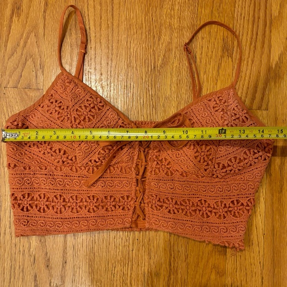 American Rag knitted cropped halter top size small - Picture 11 of 12